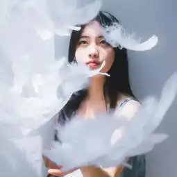  美丽让人心碎的距离我们都看不见风,才让往事随风.