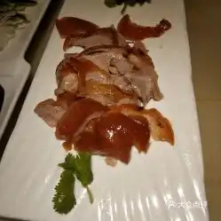  我爱徽姑娘龙湖店的金牌烤鸭半只饼葱酱好不好吃用户评价口味怎么样苏州美食金牌烤鸭半只饼葱酱实拍图片大众点评