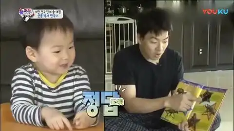 宋家三胞胎来医院关爱牙齿健康,宝宝们哭闹不停累坏一国爸爸  宋家三胞胎来医院关爱牙齿健康,宝宝们哭闹不停累坏一国爸爸